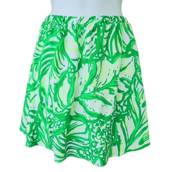 Lilly Pulitzer Ramona Skort‎ Size 2 Mini Skirt Toucan Green Coca Loca Tropical - Picture 2 of 8